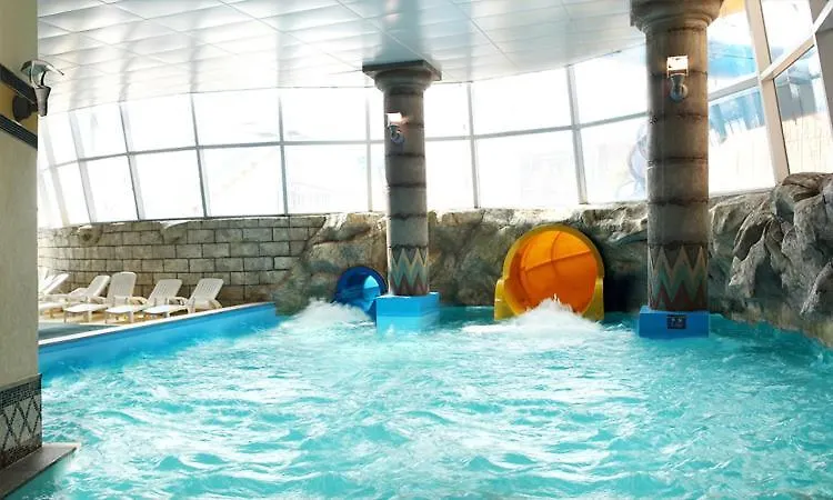 Yeongjong Sky Resort Incheon 3*,